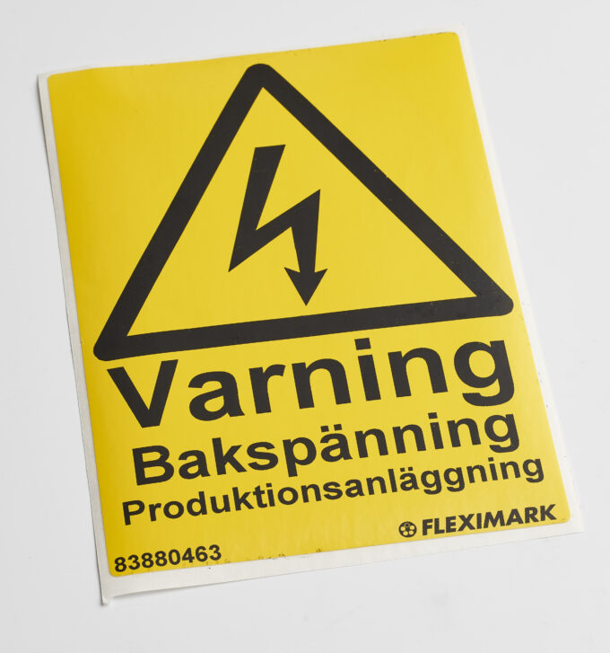 varning_bakspänning_ vinyl_103x150