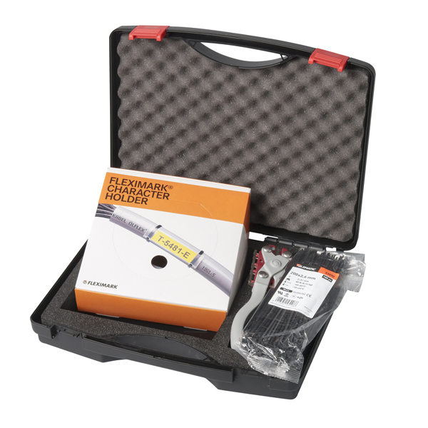 Montörpaket med tång och plastprofiler